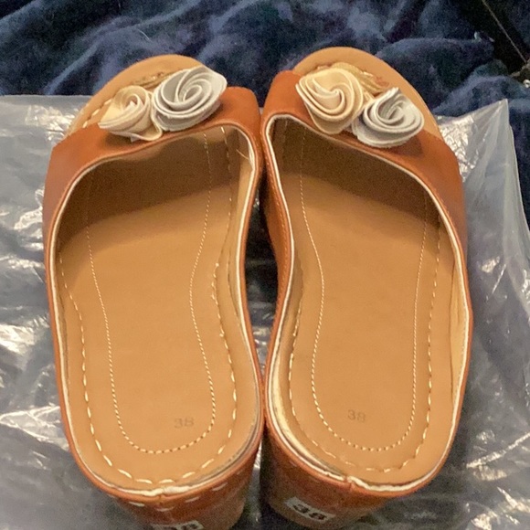 PAOTMBU - Brown Rose Appliqué Wedge Slide - size 7 (38) - new - Picture 8 of 11
